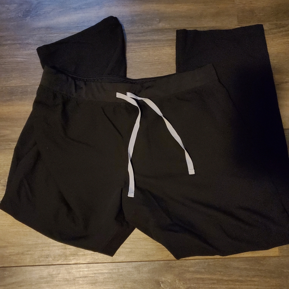 Figs scrubs